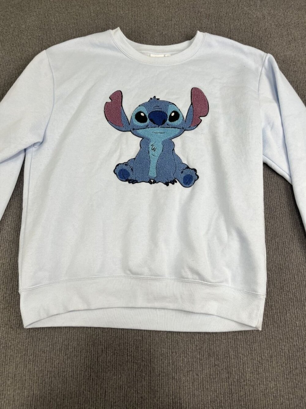 Disney Stitch Embroidered White Crewneck Sweatshirt Womens XL